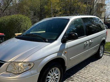 Авто Chrysler Voyager 2005 № 8764948