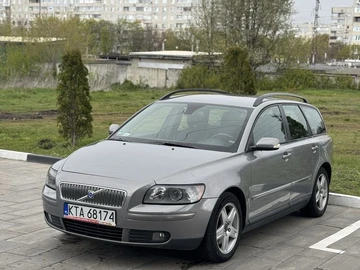 Авто Volvo V50 2006 № 8765076