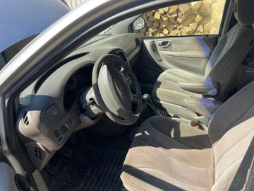Авто Chrysler Grand Voyager 2002 № 8765077