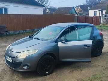 Авто Renault Megane 2011 № 8765083