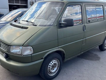 Авто Volkswagen Caravelle 1997 № 8765411