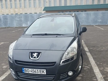 Авто Peugeot 5008 2010 № 8765466