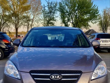 Авто KIA Cee X27 D 2008 № 8765608