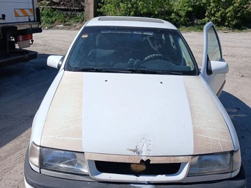 Авто Opel Vectra 1994 № 8765662