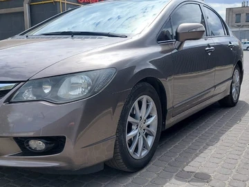 Авто Honda Civic Hybrid 2009 № 8765769