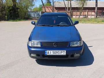 Авто Volkswagen Polo 1998 № 8765826