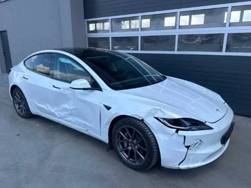 Авто Tesla Model 3 2024 № 8766010