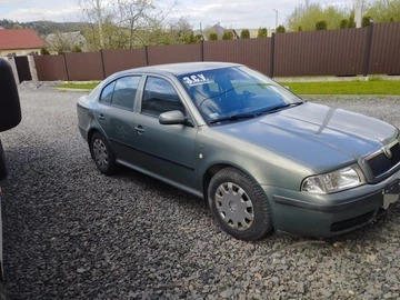 Авто Skoda 100 2002 № 8766069