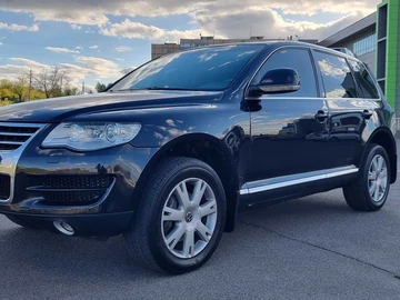 Авто Volkswagen Touareg 2007 № 8766072