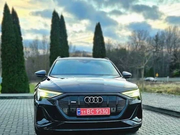 Авто Audi 50 2019 № 8766096