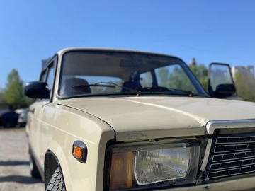Авто ВАЗ 2107 1996 № 8766099