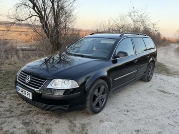 Авто Volkswagen Passat Variant 2004 № 8766207