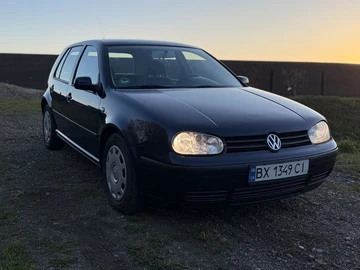 Авто Volkswagen Golf 2001 № 8766263