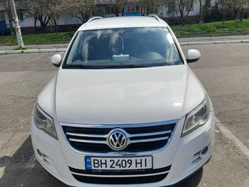 Авто Volkswagen Tiguan 2011 № 8766269
