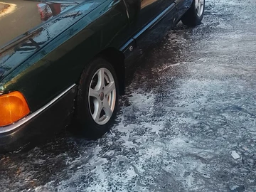 Авто Audi A4 1990 № 8766310