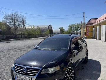Авто Volkswagen Passat Variant 2005 № 8766437