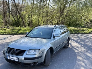 Авто Volkswagen Passat Variant 2004 № 8766438