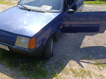 Авто ЗАЗ 1102 2004 № 8766459