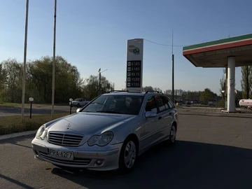 Авто Mercedes Mb 2006 № 8766787