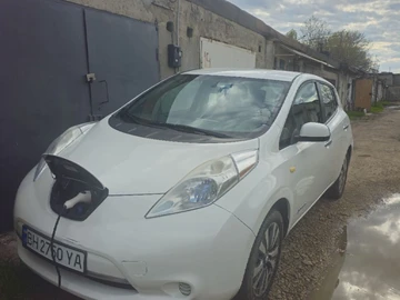 Авто Nissan Leaf 2013 № 8766816