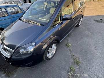 Авто Opel Zafira 2011 № 8766857