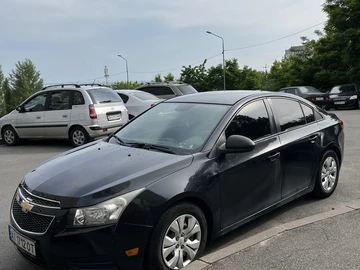 Авто Chevrolet Cruze 2013 № 8766894