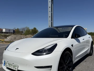 Авто Tesla Model 3 2022 № 8766924