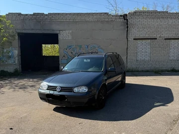 Авто Volkswagen Golf 2004 № 8767164