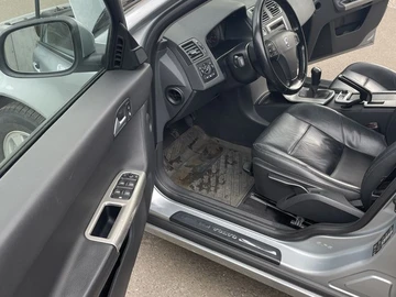 Авто Volvo V50 2009 № 8767236