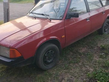 Авто BMW 2141 1992 № 8767497