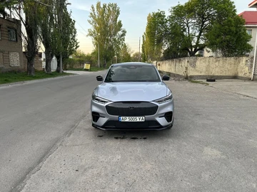 Авто Ford Mustang 2022 № 8767851