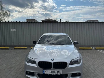 Авто BMW 5 Серия 2012 № 8767872