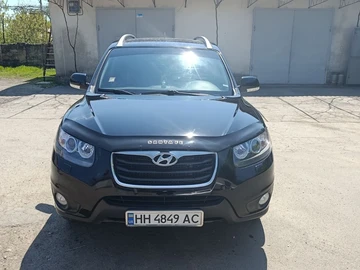 Авто Hyundai Santa Fe 2011 № 8767900