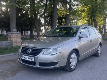 Авто Volkswagen Passat Variant 2007 № 8768005