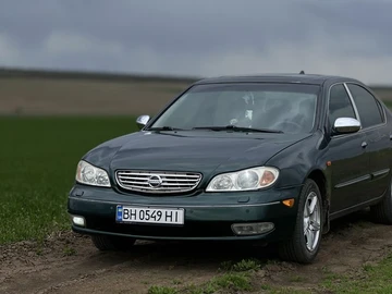 Авто Nissan Maxima 2000 № 8768039