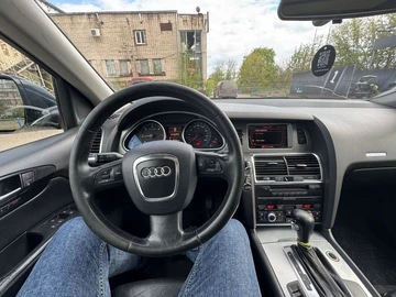 Авто Audi Q7 2006 № 8768291