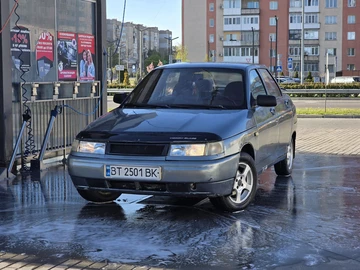 Авто ВАЗ 2110 2004 № 8768416