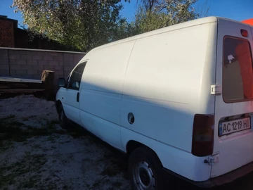 Авто Citroen Jumpy 2000 № 8768436