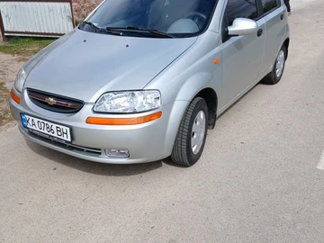 Авто Chevrolet Aveo 2005 № 8768551