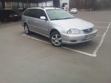 Авто Toyota Avensis 2002 № 8768570