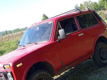 Авто ВАЗ 2121 1986 № 8768582