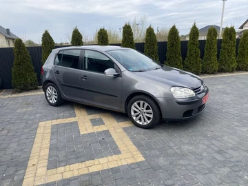 Авто Volkswagen Golf 2006 № 8768614