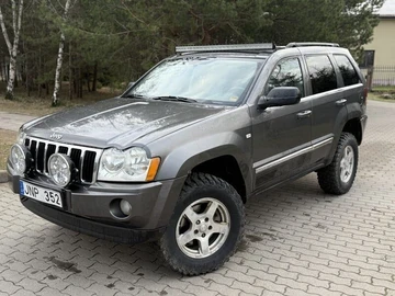 Авто Jeep Cherokee 2003 № 8768843