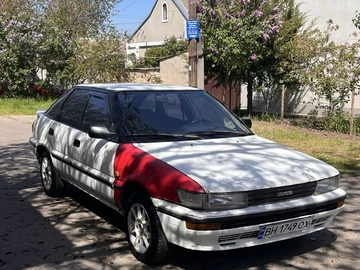 Авто Toyota Corolla 1990 № 8768892