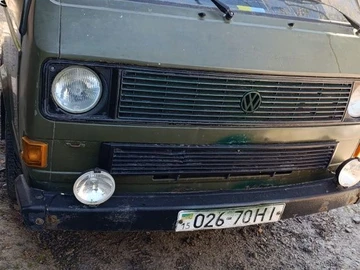 Авто Volkswagen Transporter 1988 № 8769050