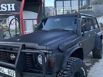 Авто Nissan Patrol 1995 № 8769055