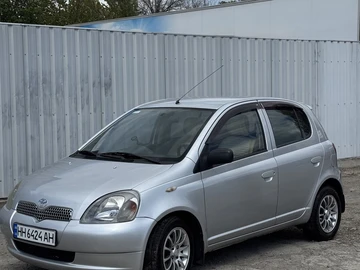 Авто Toyota Yaris 2001 № 8769077