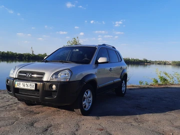 Авто Hyundai Tucson 2007 № 8769105