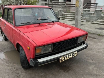 Авто ВАЗ 2105 1982 № 8769075