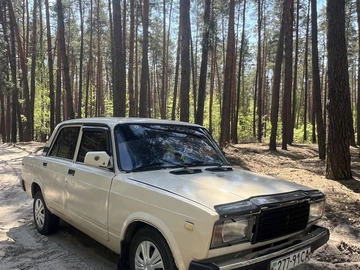 Авто ВАЗ 2107 1999 № 8769152